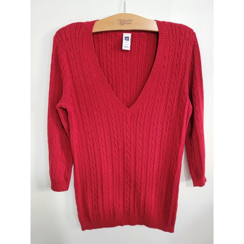 Gap Red V neck knit sweater Size S